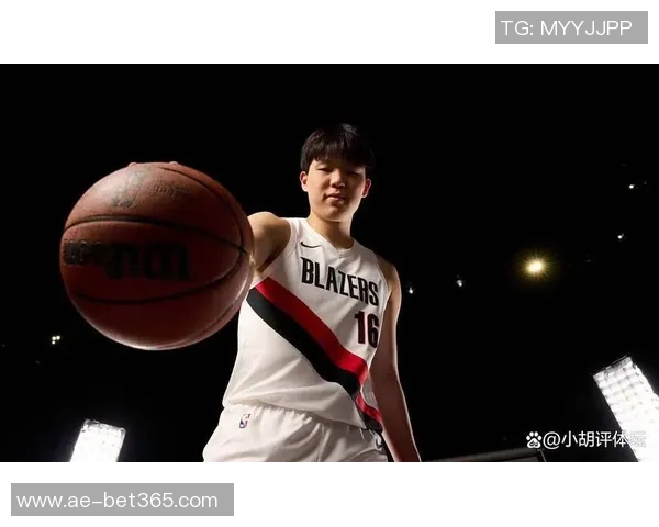 杨瀚森上半场未获出战机会罗威替补表现抢眼贡献4分3板